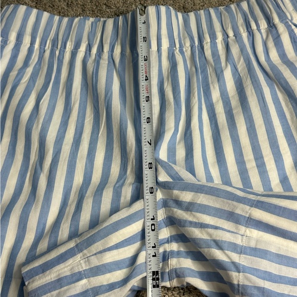 On-34th for Macy's Blue White Striped Shorts Small Pull On Pockets - Picture 9 of 13